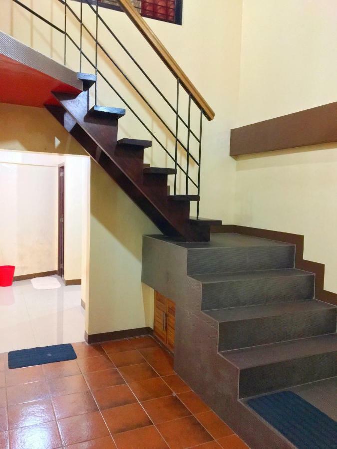푸에르토프린세사 Fully Ac 3Br House For 8Pax Near Airport And Sm With 100Mbps Wifi 빌라 외부 사진