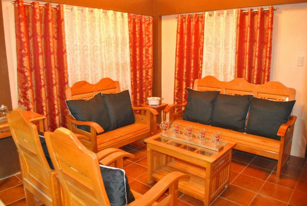 푸에르토프린세사 Fully Ac 3Br House For 8Pax Near Airport And Sm With 100Mbps Wifi 빌라 외부 사진