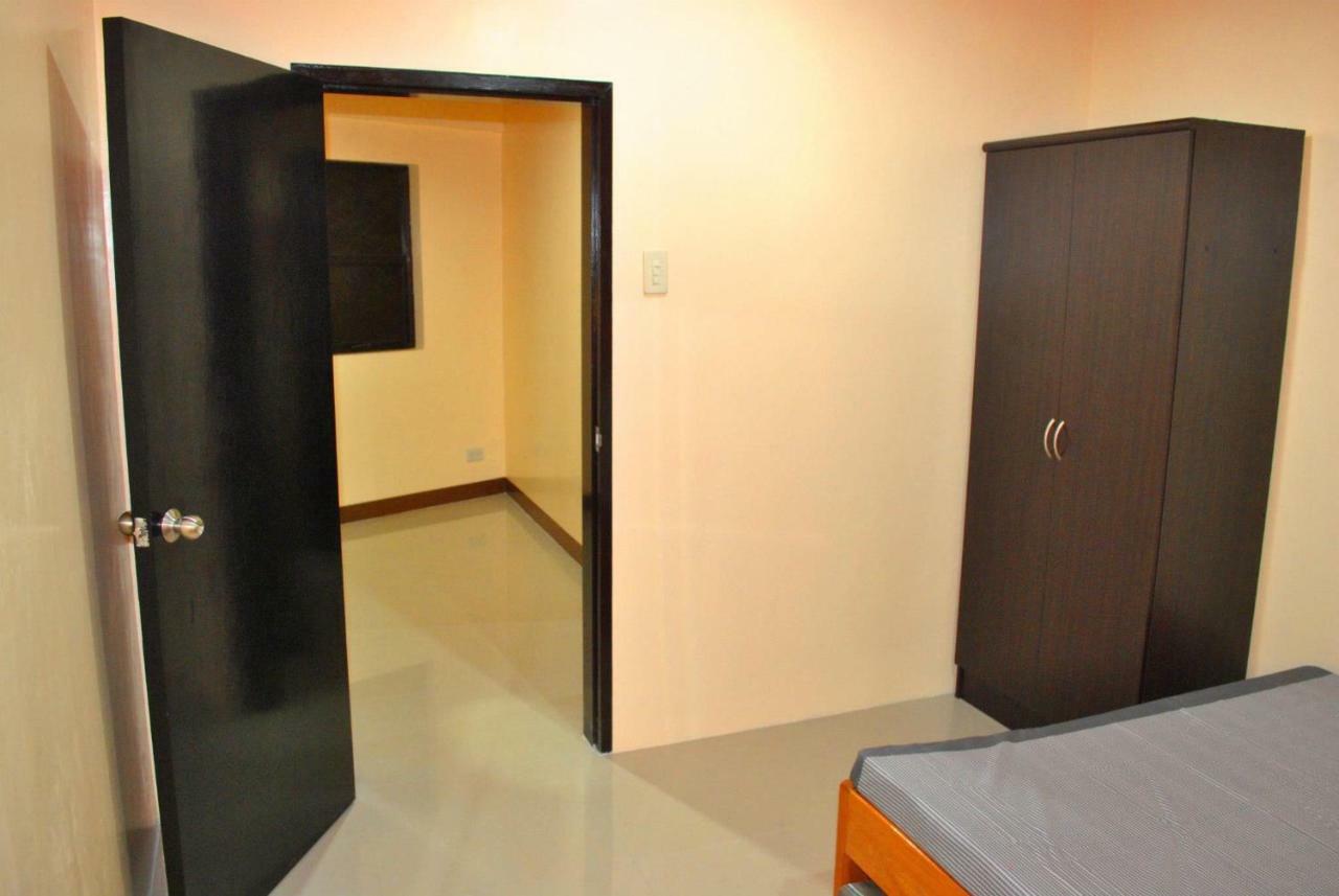 푸에르토프린세사 Fully Ac 3Br House For 8Pax Near Airport And Sm With 100Mbps Wifi 빌라 외부 사진