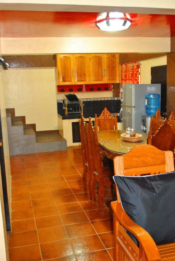 푸에르토프린세사 Fully Ac 3Br House For 8Pax Near Airport And Sm With 100Mbps Wifi 빌라 외부 사진